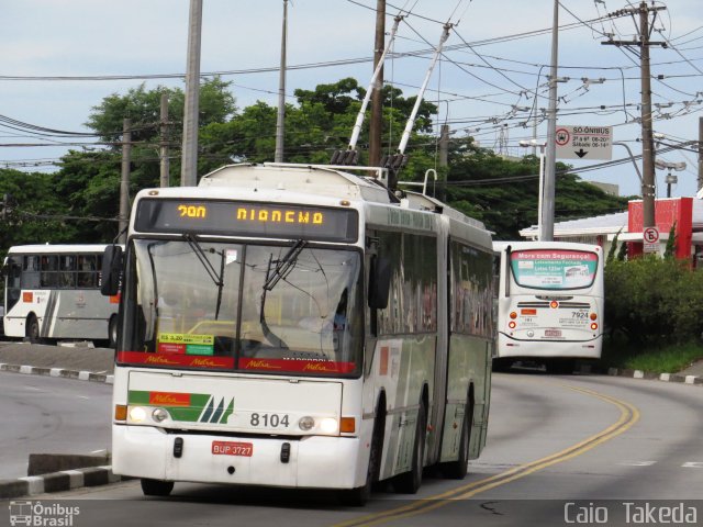 Metra - Sistema Metropolitano de Transporte 8104 na cidade de São Paulo, São Paulo, Brasil, por Caio  Takeda. Número da foto: #3023353.