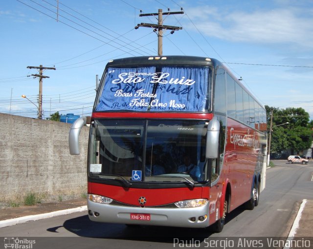 Expresso São Luiz 6840 na cidade de Cuiabá, Mato Grosso, Brasil, por Paulo Sergio Alves Venancio. Número da foto: #3048939.