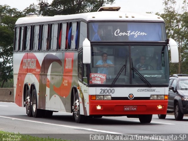 Contagem Turismo 21000 na cidade de Lorena, São Paulo, Brasil, por Fabio Alcantara. Número da foto: #3051701.