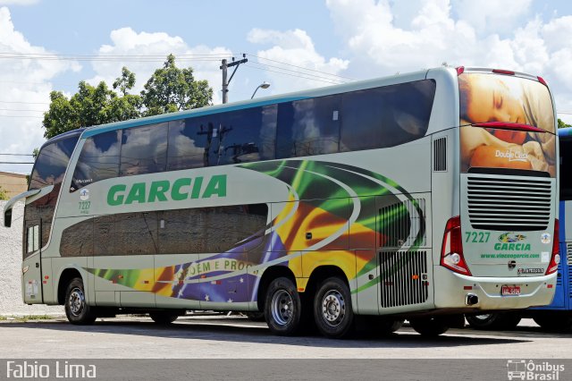 Viação Garcia 7227 na cidade de São José dos Campos, São Paulo, Brasil, por Fabio Lima. Número da foto: #3051142.