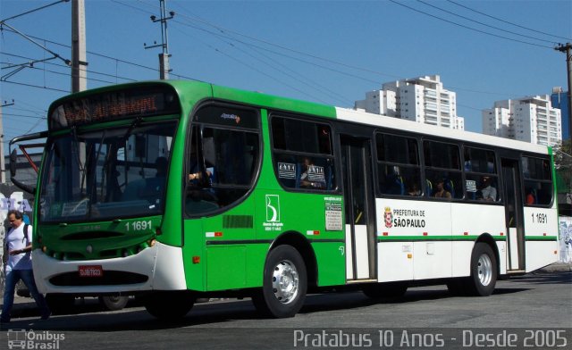 Viação Santa Brígida 1 1691 na cidade de São Paulo, São Paulo, Brasil, por Cristiano Soares da Silva. Número da foto: #3051506.