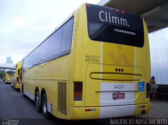 Viação Itapemirim 44201 na cidade de Belo Horizonte, Minas Gerais, Brasil, por Maurício Nascimento. Número da foto: #3057542.