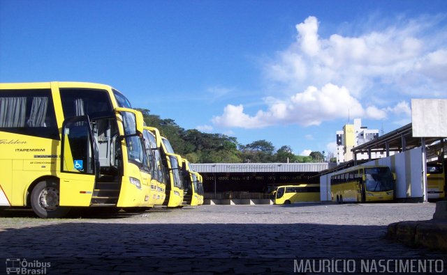 Viação Itapemirim GARAGEM- BHZ na cidade de Belo Horizonte, Minas Gerais, Brasil, por Maurício Nascimento. Número da foto: #3057257.