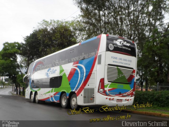 Auto Viação Critur 2288 na cidade de Santa Maria, Rio Grande do Sul, Brasil, por Cleverton Schmitt. Número da foto: #3062742.