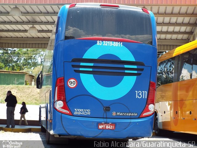 Tour Azul Transportes e Locações 1311 na cidade de Guaratinguetá, São Paulo, Brasil, por Fabio Alcantara. ID da foto: 3064738.