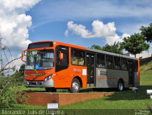 TRANSPPASS - Transporte de Passageiros S/N na cidade de Botucatu, São Paulo, Brasil, por Alexandre  Luis de Oliveira. Número da foto: #3063864.
