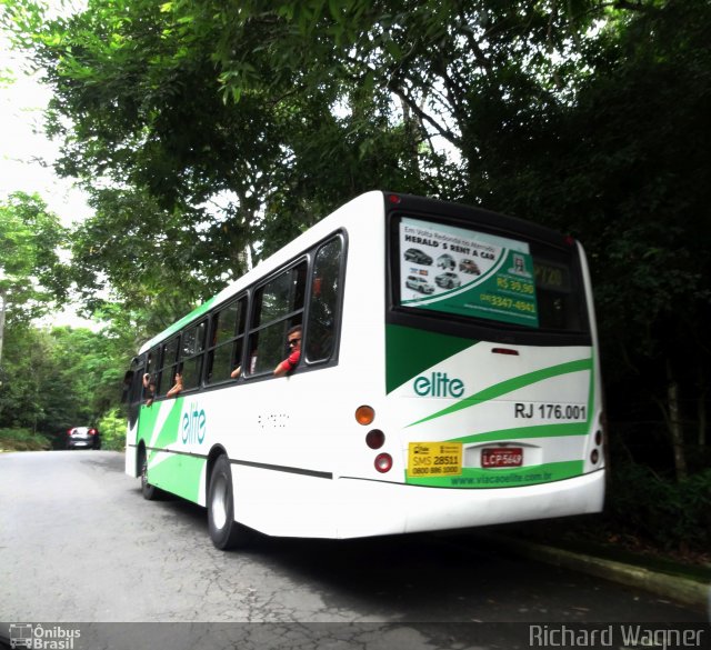 Viação Elite RJ 176.001 na cidade de Itatiaia, Rio de Janeiro, Brasil, por Richard Wagner. ID da foto: 3063853.