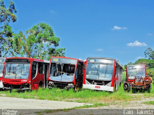 Sucata e Desmanches 4 4647 na cidade de São Paulo, São Paulo, Brasil, por Caio  Takeda. Número da foto: #3065321.