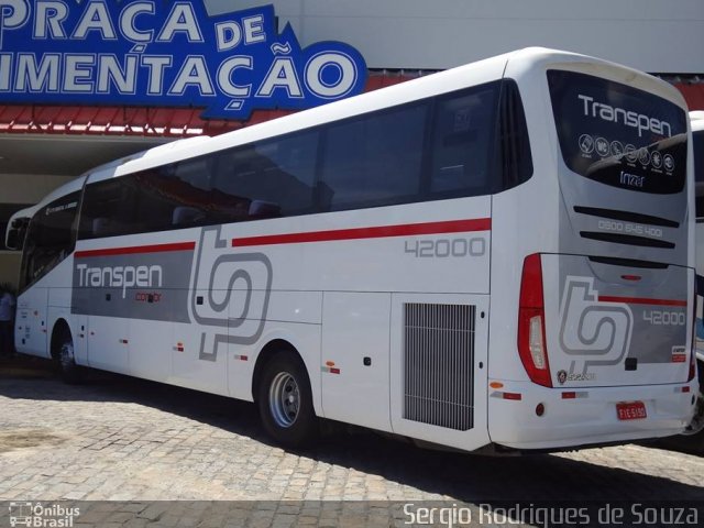 Transpen Transporte Coletivo e Encomendas 42000 na cidade de Registro, São Paulo, Brasil, por Sergio Rodrigues de Souza. Número da foto: #3067325.