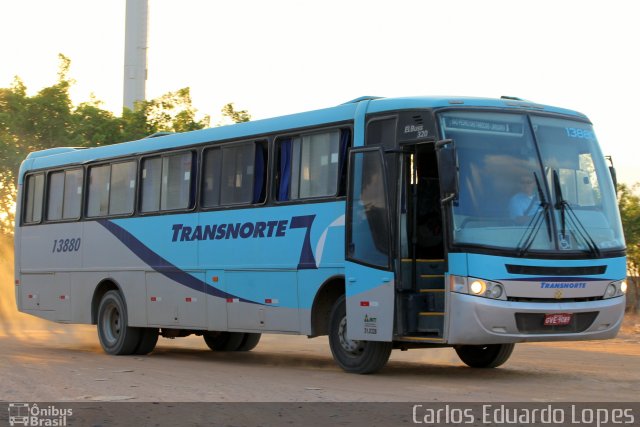 Transnorte - Transporte e Turismo Norte de Minas 13880 na cidade de Pedras de Maria da Cruz, Minas Gerais, Brasil, por Carlos Eduardo Lopes. ID da foto: 3065742.