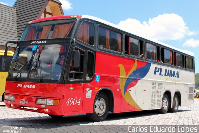 Pluma Conforto e Turismo 4904 na cidade de Queluz, São Paulo, Brasil, por Carlos Eduardo Lopes. ID da foto: 3065726.