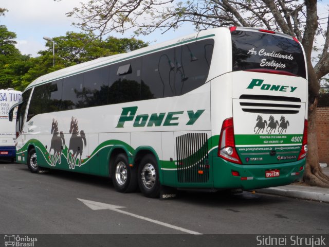 Trans Poney 4507 na cidade de Aparecida, São Paulo, Brasil, por Sidnei Machado Strujak. Número da foto: #3027350.