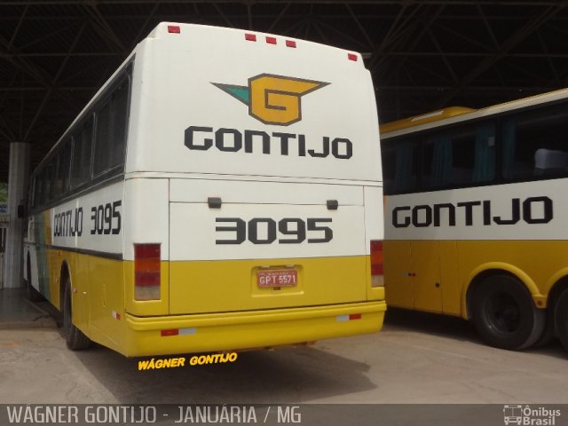 Empresa Gontijo de Transportes 3095 na cidade de Januária, Minas Gerais, Brasil, por Wagner Gontijo Várzea da Palma-mg. ID da foto: 3026305.