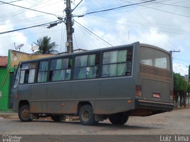 Ônibus Particulares 4165 na cidade de Euclides da Cunha, Bahia, Brasil, por Luiz  Lima. ID da foto: 3073940.