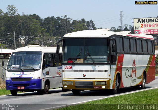 CJA Turismo 2100 na cidade de Itapecerica da Serra, São Paulo, Brasil, por Leonardo Fidelli. Número da foto: #3080111.