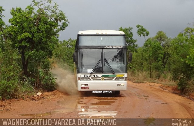 Empresa Gontijo de Transportes 15245 na cidade de Várzea da Palma, Minas Gerais, Brasil, por Wagner Gontijo Várzea da Palma-mg. ID da foto: 3079100.