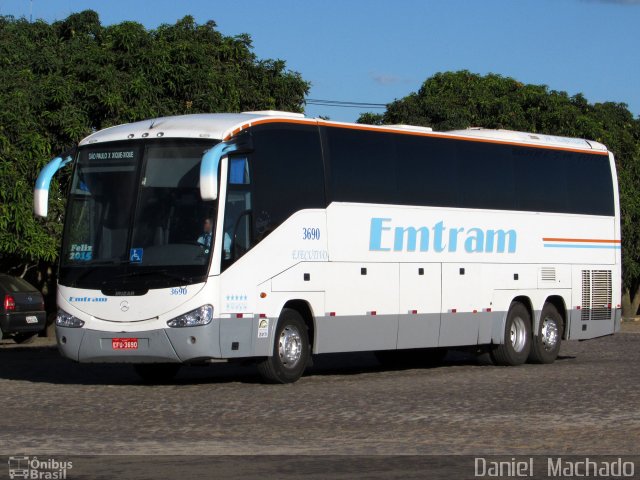 Emtram 3690 na cidade de Vitória da Conquista, Bahia, Brasil, por Daniel  Machado. Número da foto: #3079427.