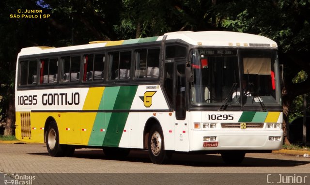 Empresa Gontijo de Transportes 10295 na cidade de São Paulo, São Paulo, Brasil, por Clovis Junior. ID da foto: 3081443.