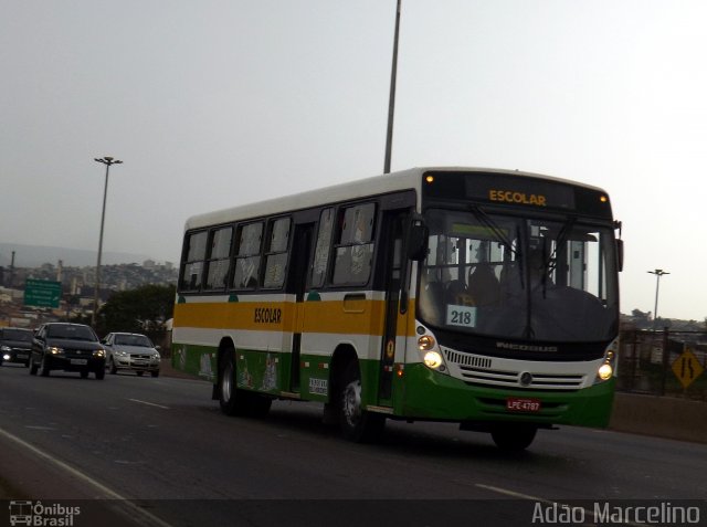 Escolares 218 na cidade de Belo Horizonte, Minas Gerais, Brasil, por Adão Raimundo Marcelino. ID da foto: 3082559.