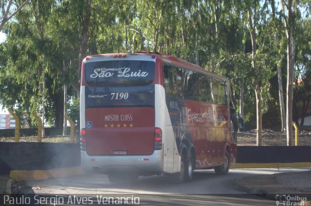 Expresso São Luiz 7190 na cidade de Cuiabá, Mato Grosso, Brasil, por Paulo Sergio Alves Venancio. Número da foto: #3081807.