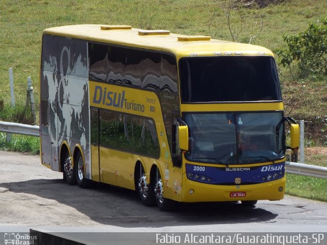 Disul Turismo 2000 na cidade de Aparecida, São Paulo, Brasil, por Fabio Alcantara. ID da foto: 3088025.