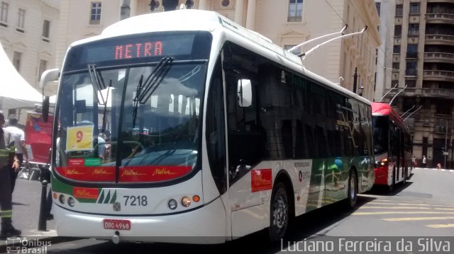 Metra - Sistema Metropolitano de Transporte 7218 na cidade de São Paulo, São Paulo, Brasil, por Luciano Ferreira da Silva. ID da foto: 3088620.