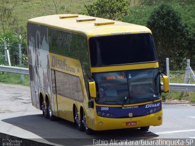 Disul Turismo 2000 na cidade de Aparecida, São Paulo, Brasil, por Fabio Alcantara. Número da foto: #3090034.