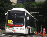 Metra - Sistema Metropolitano de Transporte 7218 na cidade de São Paulo, São Paulo, Brasil, por Bruno Nascimento. Número da foto: #3091011.