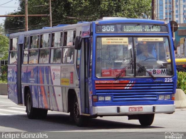 Expresso SBC 225 na cidade de São Bernardo do Campo, São Paulo, Brasil, por Felipe Gonzales. ID da foto: 3029182.