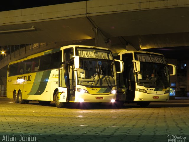 Empresa Gontijo de Transportes 11580 na cidade de Belo Horizonte, Minas Gerais, Brasil, por Altair Júnior. ID da foto: 3028021.