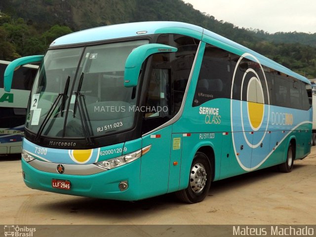 Doce Rio Fretamento e Turismo 7300 na cidade de Angra dos Reis, Rio de Janeiro, Brasil, por Mateus Machado. Número da foto: #3100464.