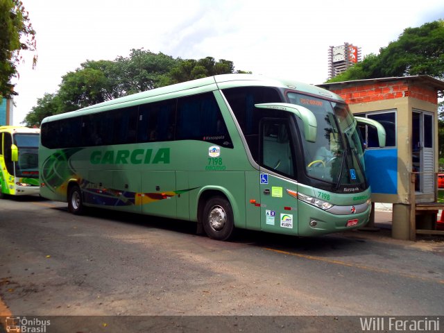 Viação Garcia 7198 na cidade de Curitiba, Paraná, Brasil, por Willian Feracini. Número da foto: #3098761.