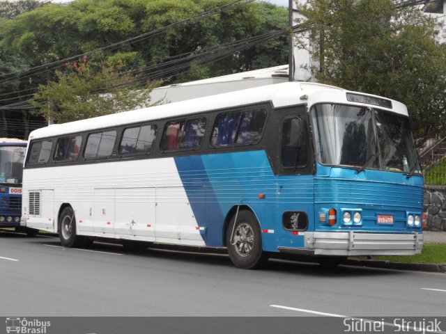Ônibus Particulares BYB6779 na cidade de Curitiba, Paraná, Brasil, por Sidnei Machado Strujak. Número da foto: #3100100.