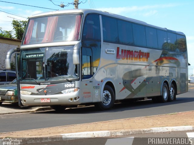 Lumatur 1060 na cidade de Uberaba, Minas Gerais, Brasil, por Alexandre Rodrigo. ID da foto: 3101256.