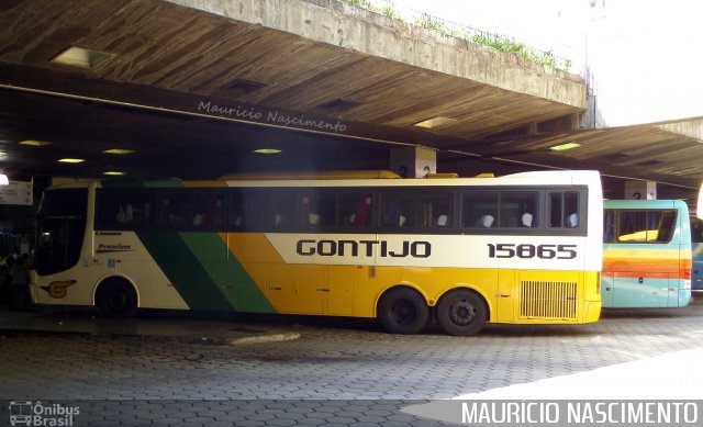 Empresa Gontijo de Transportes 15865 na cidade de Belo Horizonte, Minas Gerais, Brasil, por Maurício Nascimento. Número da foto: #3030611.