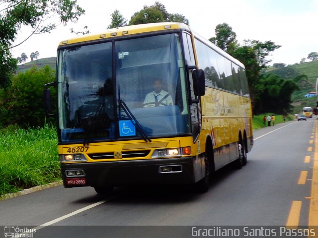 Viação Itapemirim 45207 na cidade de Santa Bárbara do Leste, Minas Gerais, Brasil, por Graciliano Santos Passos. ID da foto: 3033275.