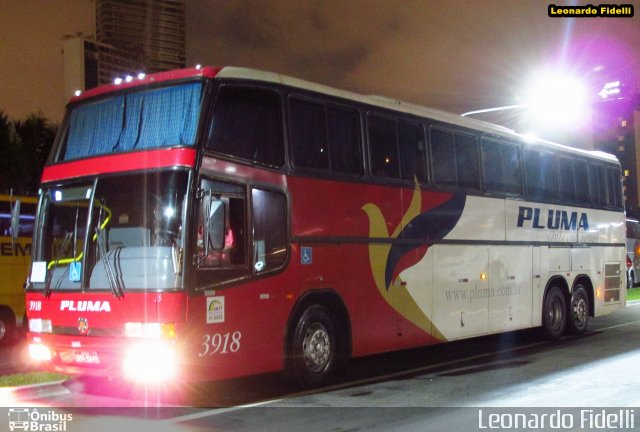 Pluma Conforto e Turismo 3918 na cidade de Curitiba, Paraná, Brasil, por Leonardo Fidelli. ID da foto: 3036977.