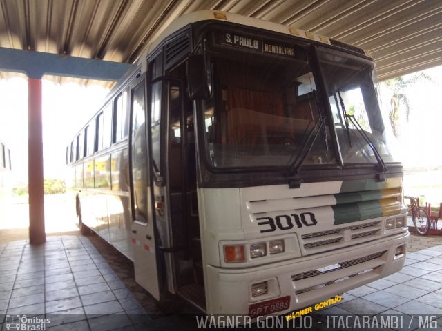 Empresa Gontijo de Transportes 3010 na cidade de Itacarambi, Minas Gerais, Brasil, por Wagner Gontijo Várzea da Palma-mg. ID da foto: 3036343.