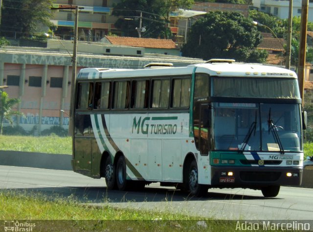 MG Turismo Fretamentos e Viagens 022 na cidade de Belo Horizonte, Minas Gerais, Brasil, por Adão Raimundo Marcelino. ID da foto: 3043272.