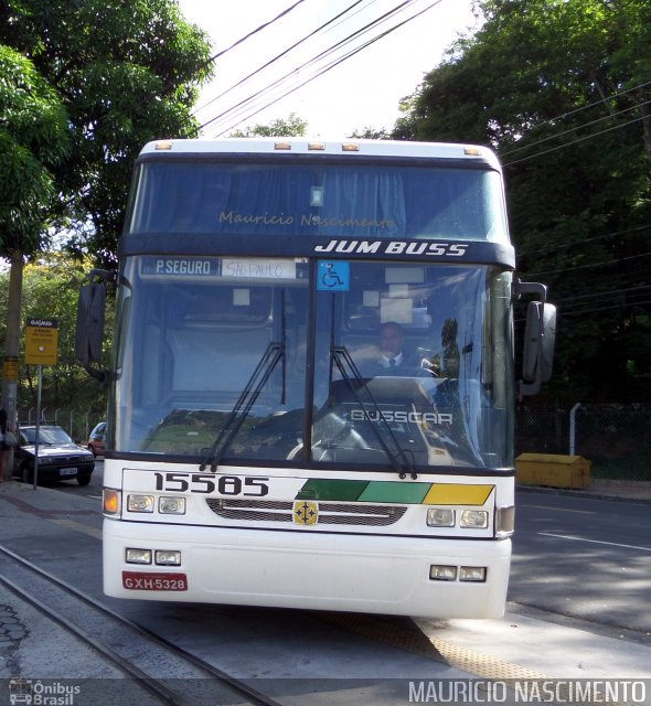 Empresa Gontijo de Transportes 15585 na cidade de Belo Horizonte, Minas Gerais, Brasil, por Maurício Nascimento. ID da foto: 3043198.