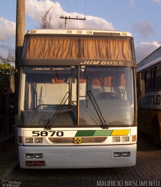 Empresa Gontijo de Transportes 5870 na cidade de Contagem, Minas Gerais, Brasil, por Maurício Nascimento. ID da foto: 3046517.