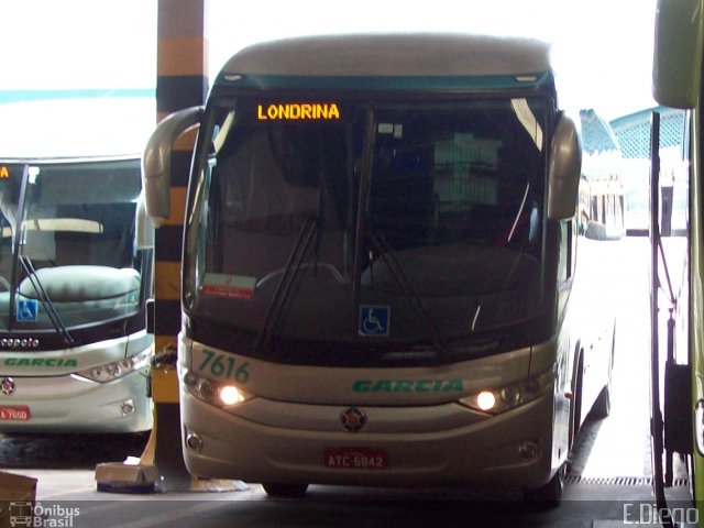 Viação Garcia 7616 na cidade de Londrina, Paraná, Brasil, por Diego Lopes. ID da foto: 3043788.