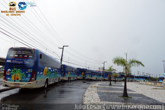 Aliança Tur Transporte de Passageiros e Turismo 1427 na cidade de Aracaju, Sergipe, Brasil, por Julio Cesar  Barbosa Martins. Número da foto: #3676818.