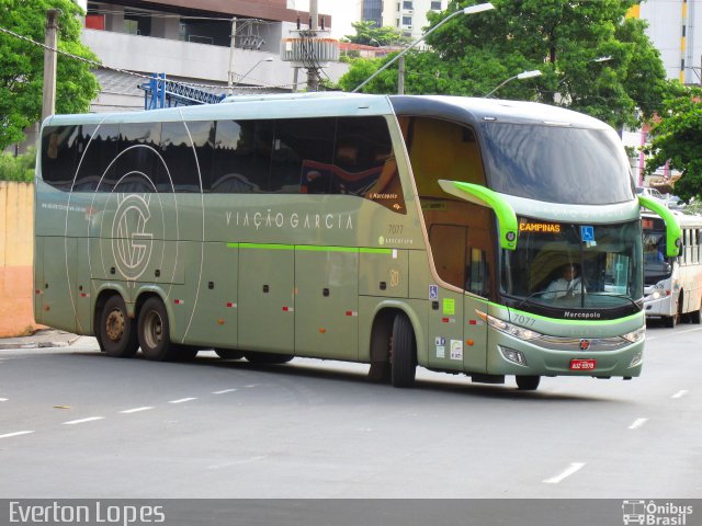 Viação Garcia 7077 na cidade de Sorocaba, São Paulo, Brasil, por Everton Lopes. Número da foto: #3699986.