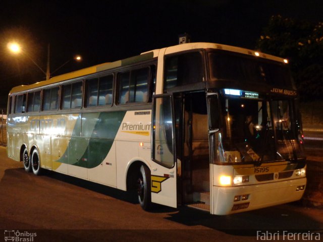 Empresa Gontijo de Transportes 15195 na cidade de Belo Horizonte, Minas Gerais, Brasil, por Fabri Ferreira. ID da foto: 3698233.