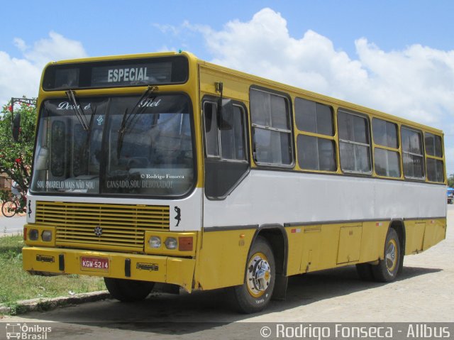Ônibus Particulares 5214 na cidade de Pilar, Alagoas, Brasil, por Rodrigo Fonseca. Número da foto: #3699187.
