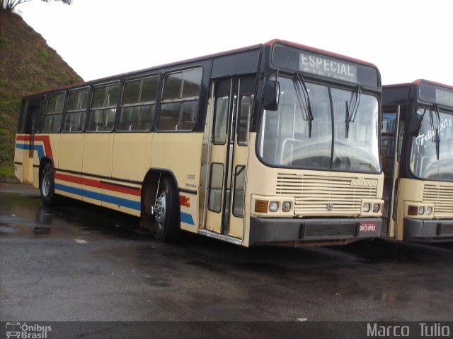 Ônibus Particulares 6983 na cidade de Belo Horizonte, Minas Gerais, Brasil, por Marco  Tulio. ID da foto: 3698232.