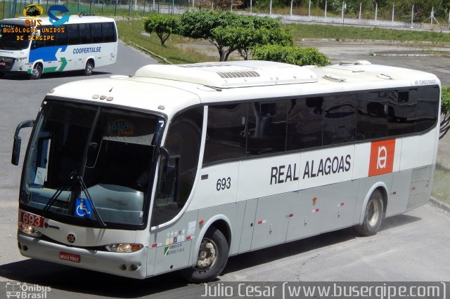 Real Alagoas de Viação 693 na cidade de Aracaju, Sergipe, Brasil, por Julio Cesar  Barbosa Martins. Número da foto: #3702689.