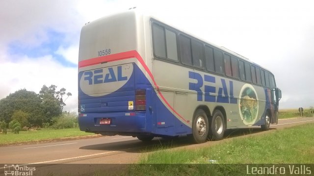 Real Transporte e Turismo 10558 na cidade de Santo Antônio das Missões, Rio Grande do Sul, Brasil, por Leandro Melo Valls. ID da foto: 3703414.