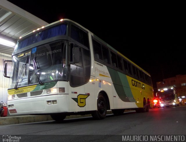 Empresa Gontijo de Transportes 15860 na cidade de Belo Horizonte, Minas Gerais, Brasil, por Maurício Nascimento. ID da foto: 3704878.